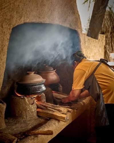 Sri Lankan village cooking demonstration